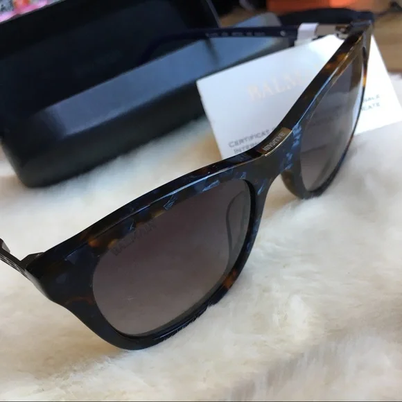 NIB Balmain Blue Tortoise 56mm Modified Cat Eye Sunglasses display picture 3